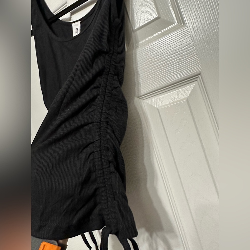 Contour Drawstring Knit Tank - Picture 7 of 11